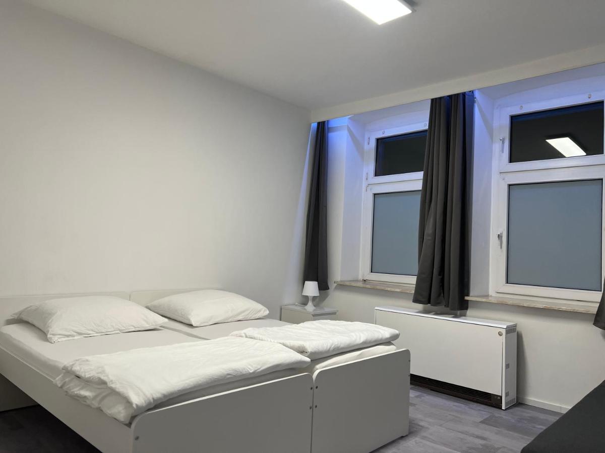Freshly Renovated City Apartments Essen Kitchen Wifi Near Duesseldorf Airport Eksteriør billede
